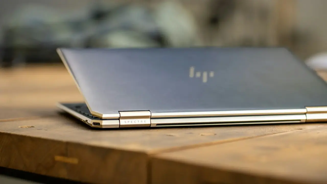 HP PC Shipments Drop 30.9% as Global Memory Crunch Halts Production
