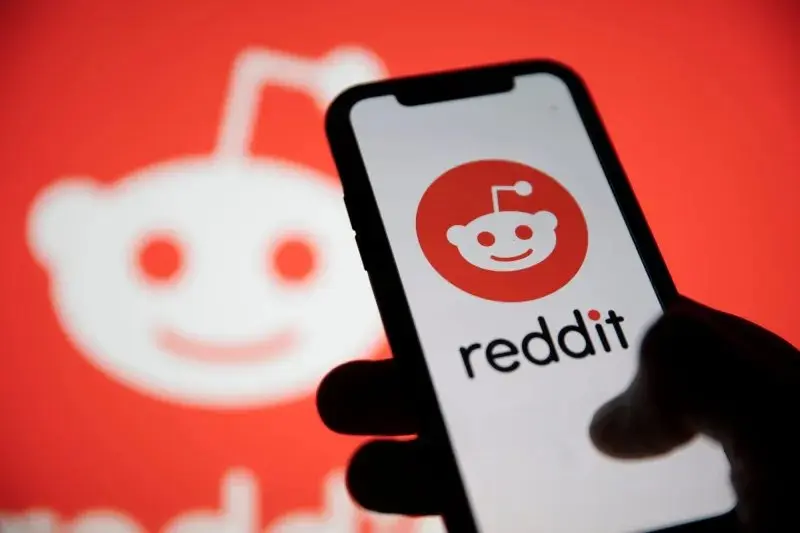 Reddit requires login for most content to stop AI scraping and boost revenue