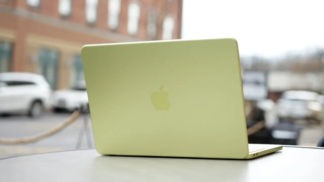 Texas school district signs $11.19 million Apple lease to replace Chromebooks